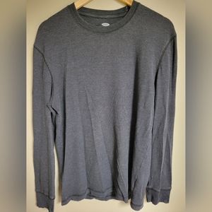 Old Navy long sleeve t-shirt